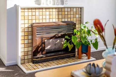 Photo of property in 32 Desert Gold Street, Ascot Park, Porirua, 5024