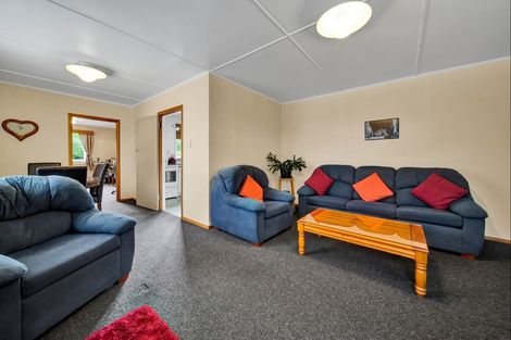 Photo of property in 56 Reid Avenue, Hawera, 4610