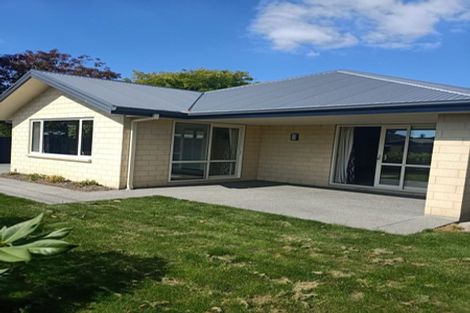 Photo of property in 5 Jennings Place, Rangiora, 7400