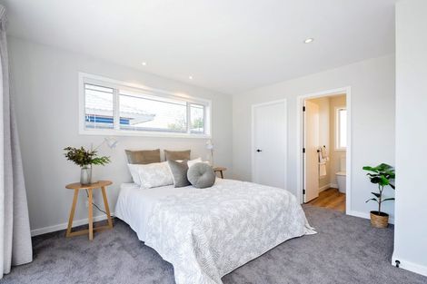 Photo of property in 12 George Yee Place, Taradale, 4112