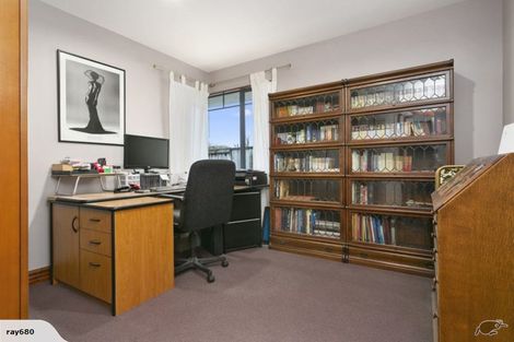 Photo of property in 30 Oaklands Drive, Cambridge, 3434