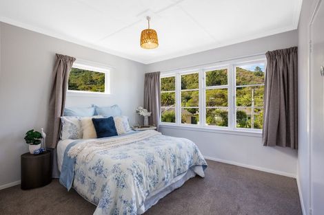 Photo of property in 87 Hair Street, Wainuiomata, Lower Hutt, 5014