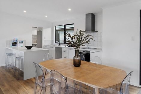 Photo of property in 21 Eventide Way, Bellevue, Tauranga, 3110