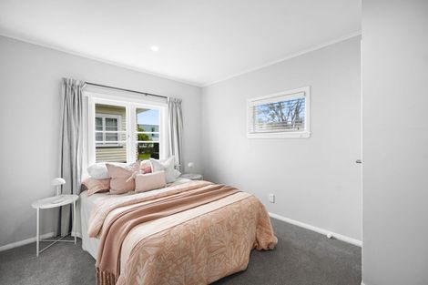 Photo of property in 15 Fifth Avenue, Enderley, Hamilton, 3214