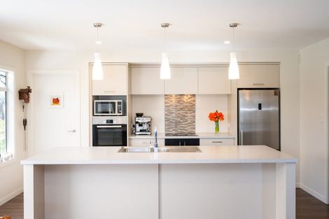 Photo of property in 8 Rotoiti Way, Poraiti, Napier, 4112