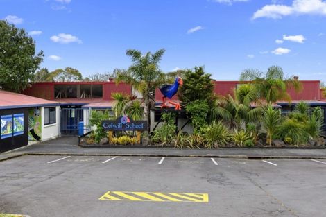 Photo of property in 16 Kintara Drive, Massey, Auckland, 0614