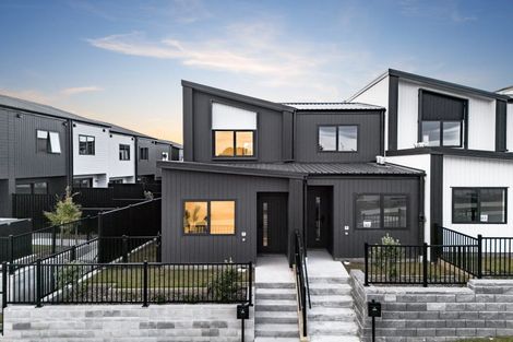 Photo of property in 1/4 Glenburn Road, Hobsonville, Auckland, 0616