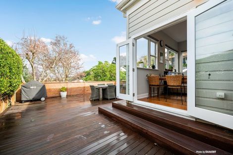 Photo of property in 7 Chilka Street, Berhampore, Wellington, 6023