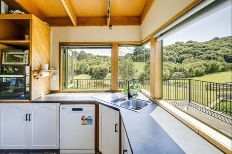 Photo of property in 1079 Ellis Wallace Road, Eskdale, Napier, 4182
