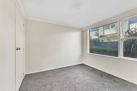 Photo of property in 12 South Road, Moturoa, New Plymouth, 4310