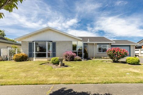 Photo of property in 81 Reynolds Road, Havelock North, 4130