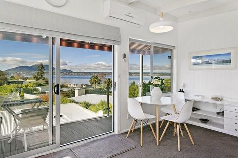 Photo of property in 22 Alberta Street, Acacia Bay, Taupo, 3330