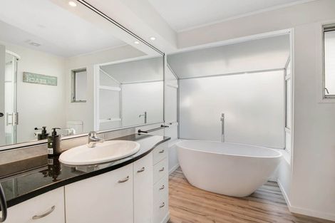 Photo of property in 507 Hibiscus Coast Highway, Orewa, 0931