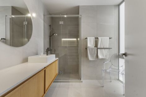 Photo of property in 20 Cameron Street, Takapuna, Auckland, 0622