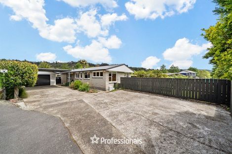 Photo of property in 294 Stokes Valley Road, Stokes Valley, Lower Hutt, 5019