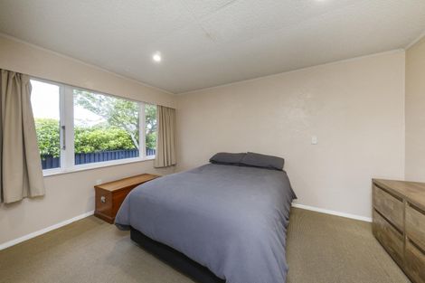 Photo of property in 24 Paisley Street, Mellons Bay, Auckland, 2014