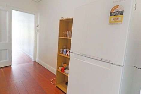 Photo of property in 104 Wallace Street, Mount Cook, Wellington, 6021