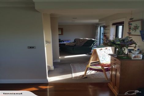 Photo of property in 77a Creswick Terrace, Northland, Wellington, 6012