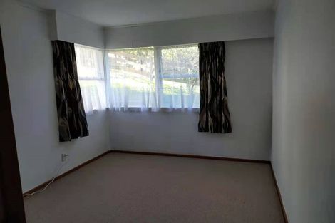 Photo of property in 29 Downing Street, Glenfield, Auckland, 0629