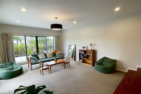 Photo of property in 1/86 Saddleback Rise, Murrays Bay, Auckland, 0630