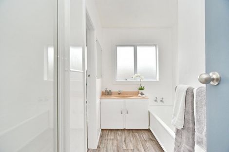 Photo of property in 49 Amyes Road, Hornby, Christchurch, 8042