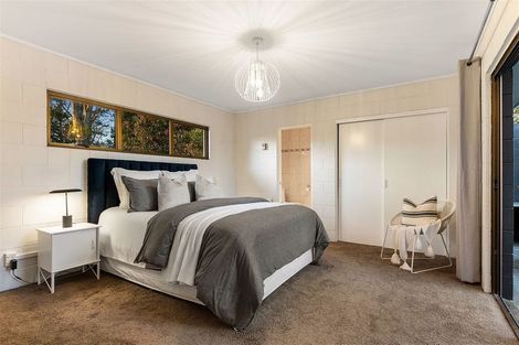 Photo of property in 39 Lonely Track Road, Fairview Heights, Auckland, 0632