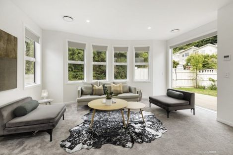 Photo of property in 2 Crieff Street, Northland, Wellington, 6012