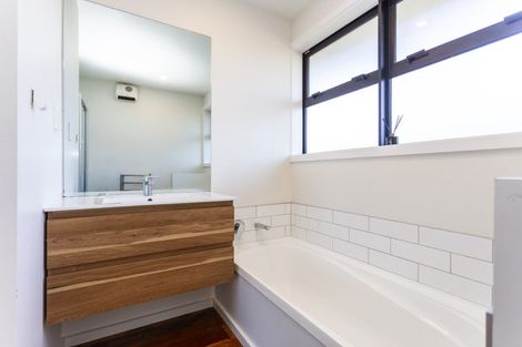 Photo of property in 2 Otaki Place, North New Brighton, Christchurch, 8083