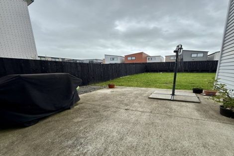 Photo of property in 24 Pilot Drive, Hobsonville, Auckland, 0616