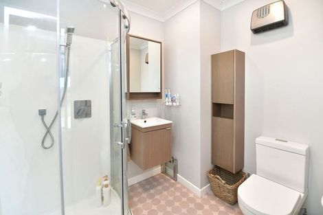 Photo of property in 141 Mangakura Road, Helensville, 0875