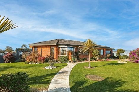 Photo of property in 11 Hunter Street, Westport, 7825