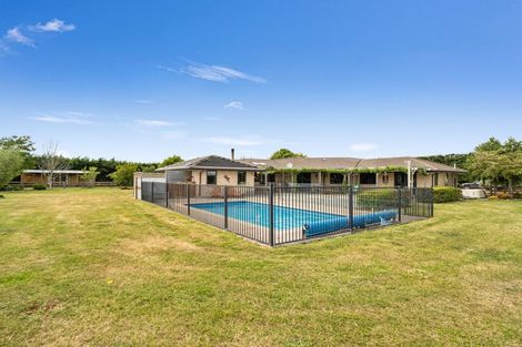 Photo of property in 308 Barkers Road, Loburn, Rangiora, 7472