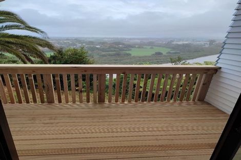 Photo of property in 111b Colwill Road, Massey, Auckland, 0614