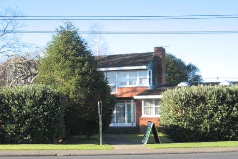 Photo of property in 1/37 Clevedon Road, Papakura, 2110