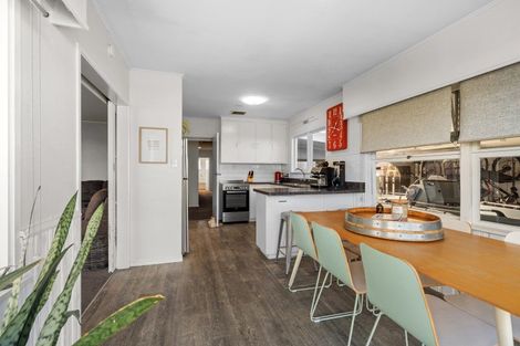 Photo of property in 10 Hereford Street, Stoke, Nelson, 7011