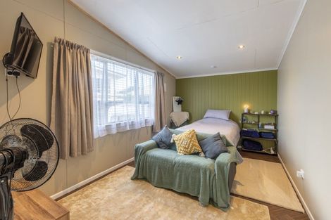 Photo of property in 11b Holyrood Terrace, Waipukurau, 4200