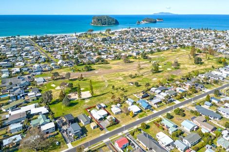 Photo of property in 104 Kiwi Road, Whangamata, 3620