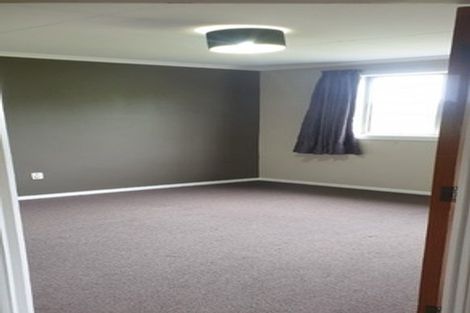 Photo of property in 70 Grant Road, Otatara, Invercargill, 9879