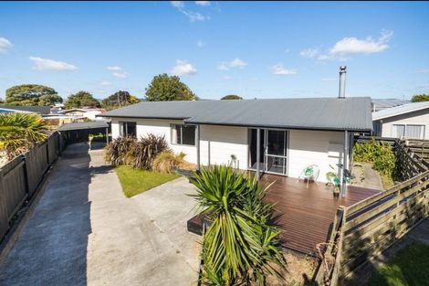 Photo of property in 19b Hilton Grove, Kelvin Grove, Palmerston North, 4414