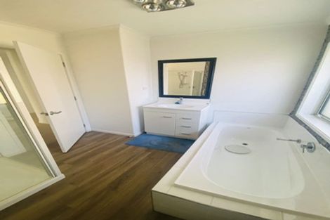 Photo of property in 49 Maclaren Road, Wigram, Christchurch, 8042