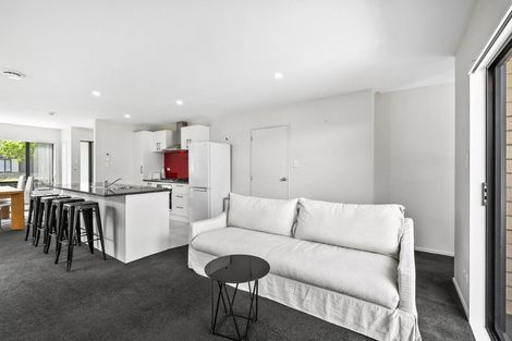 Photo of property in 27 Kotuku Crescent, Takanini, 2112