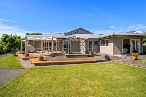 Photo of property in 357 High Street, Hawera, 4610