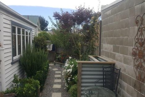 Photo of property in 41 Gresford Street, Edgeware, Christchurch, 8013