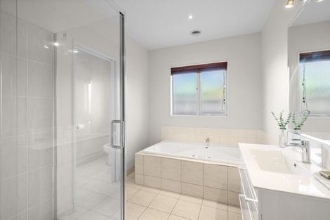 Photo of property in 24 Providence Place, Redwood, Christchurch, 8051