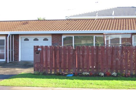 Photo of property in 3/56 Hatton Road, Orewa, 0931