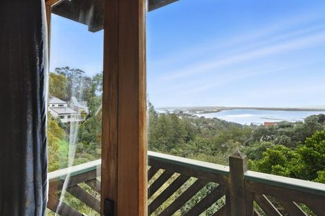 Photo of property in 21 Toledo Place, Mount Pleasant, Christchurch, 8081