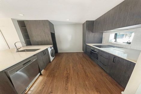 Photo of property in 4/325 Lincoln Road, Addington, Christchurch, 8024