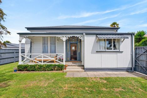 Photo of property in 707a Victoria Street, Parkvale, Hastings, 4122