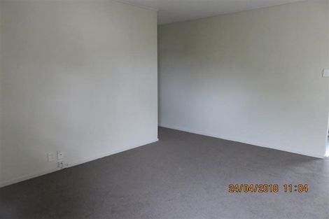 Photo of property in 36 Strid Road, Te Atatu South, Auckland, 0610