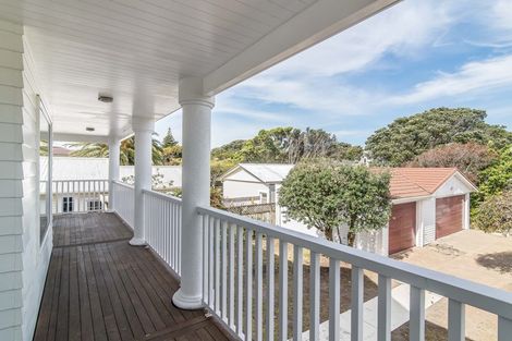 Photo of property in 7 Manly Street, Paraparaumu Beach, Paraparaumu, 5032